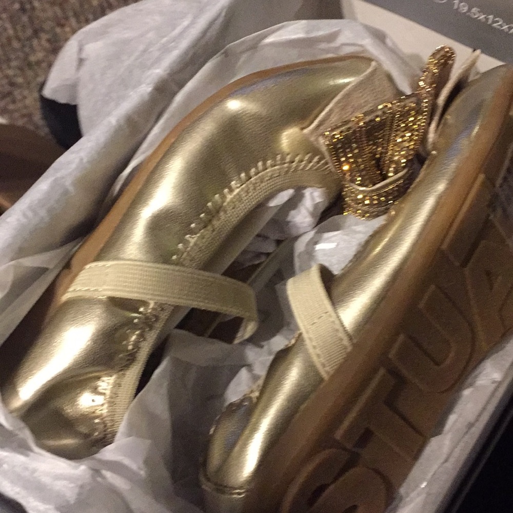 Stuart Weitzman ballerina flats size 8 NWT